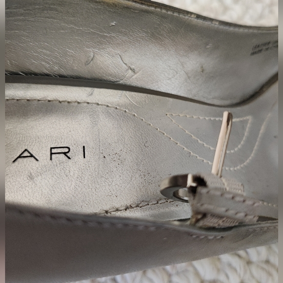 Gray Tahari Open Toe Heels - Picture 6 of 10